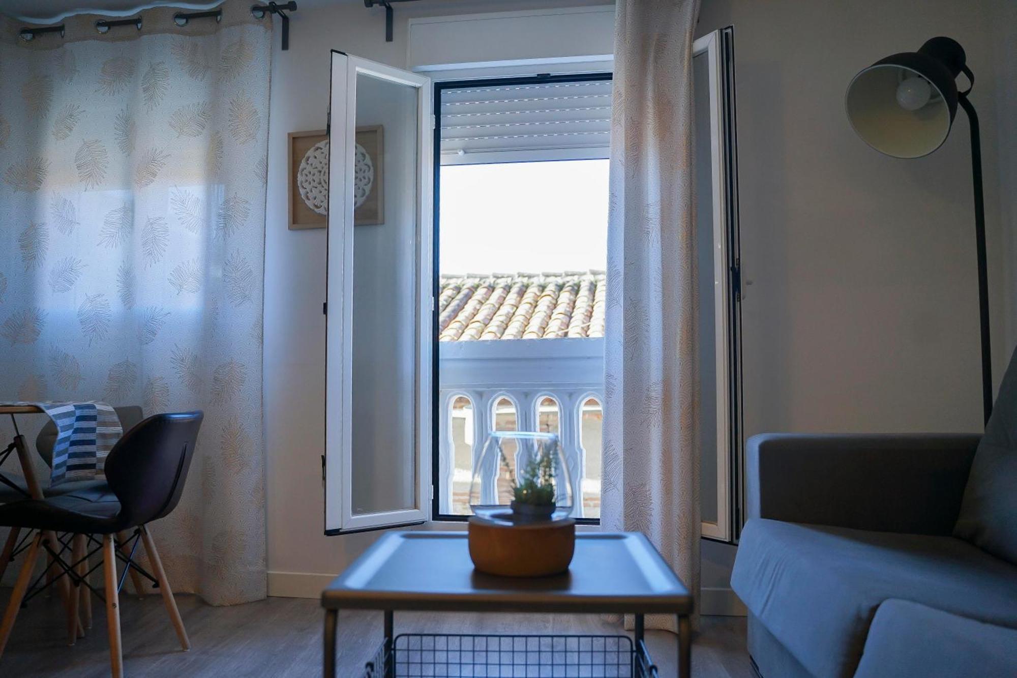 Apartamentos Suites Cariatide 普拉森西亚 外观 照片